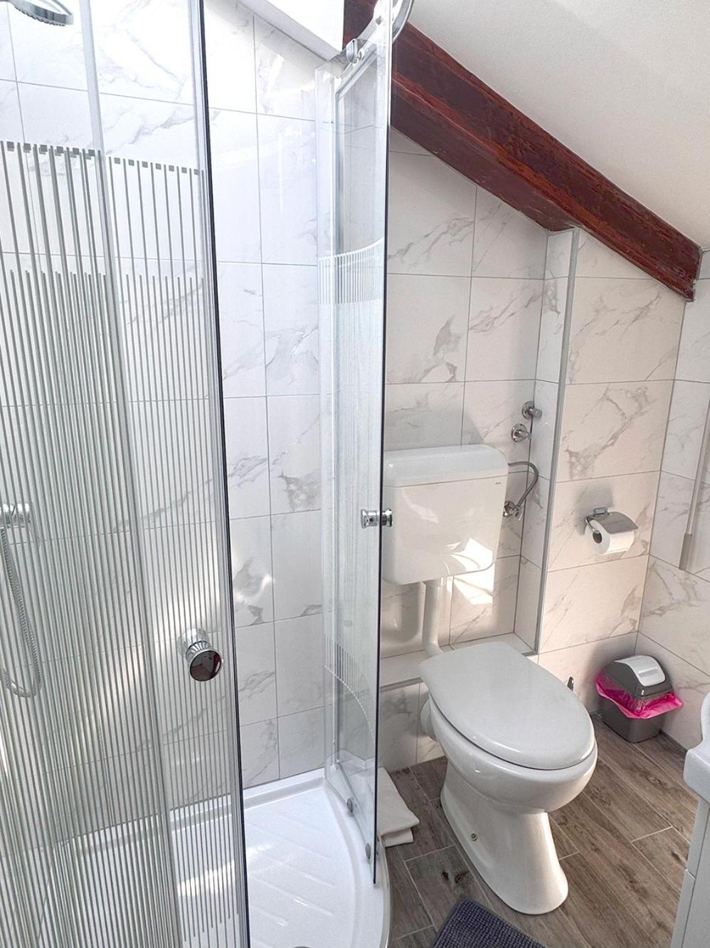 רוביני Apartments Ares מראה חיצוני תמונה